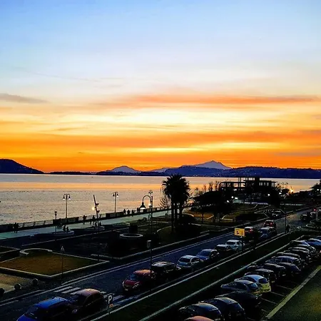 Del Mare Pozzuoli