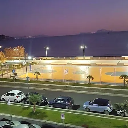 Alojamento de Acomodação e Pequeno-almoço Del Mare 3*