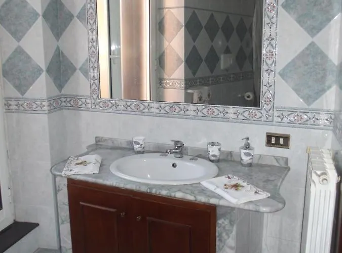 Bed and breakfast Del Mare 3*